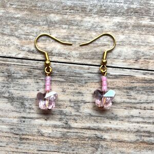 Vintage Antique Pink Butterfly Dangle Earrings Beaded Gold Tone Y2K Girly Cute
